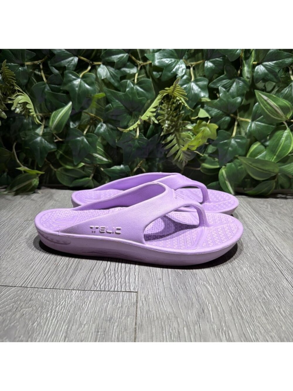 TELIC Flip Flop Sandal - Lightweight Waterproof Recovery Shoe Purple Small
